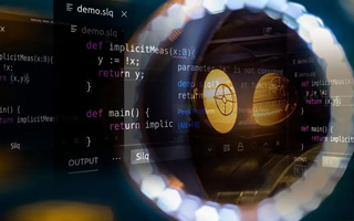 中卫 ,php声明和调用变量的符号是什么？